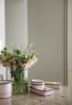 Muurla Vappu Emaille Steelpan 1,9 L -Keukengerei Verkoop Winkel 501751 01 11 EnvironmentImage b588ffb5a2