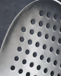 Nicolas Vahé Daily Pollepel Met Gat Roestvrij Staal -Keukengerei Verkoop Winkel 508922 01 5 EnvironmentImage bf995ebdb8