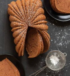 Nordic Ware Classic Fluted Loaf Bakvorm -Keukengerei Verkoop Winkel 515966 01 7 EnvironmentImage b8c6e09020